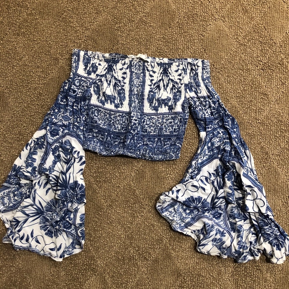 LF long sleeve off the shoulder top